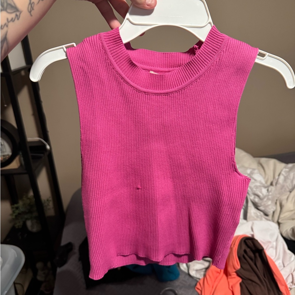 Pink Sleeveless Ribbed Top
